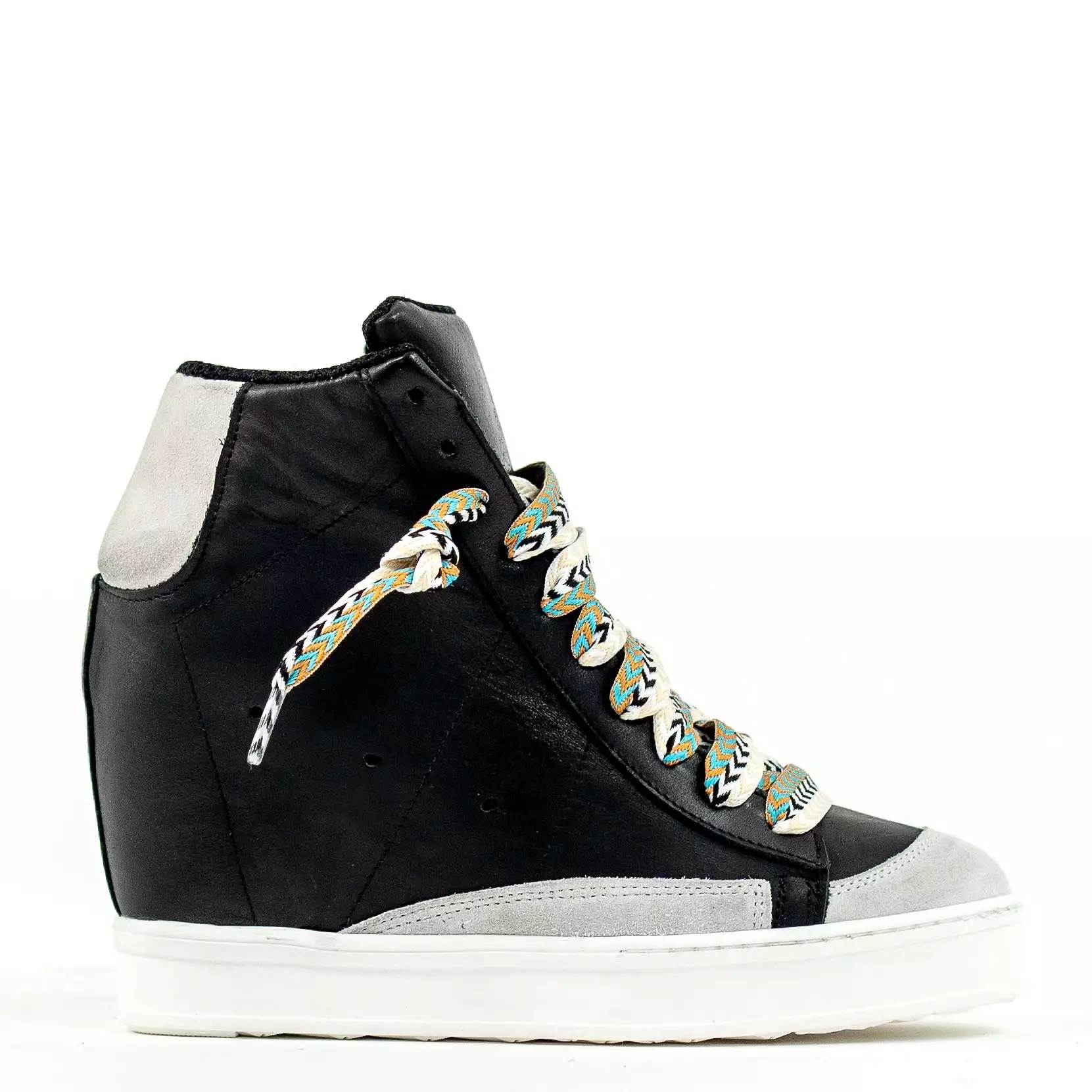 Fearless 2.0 Black Wedge Sneaker