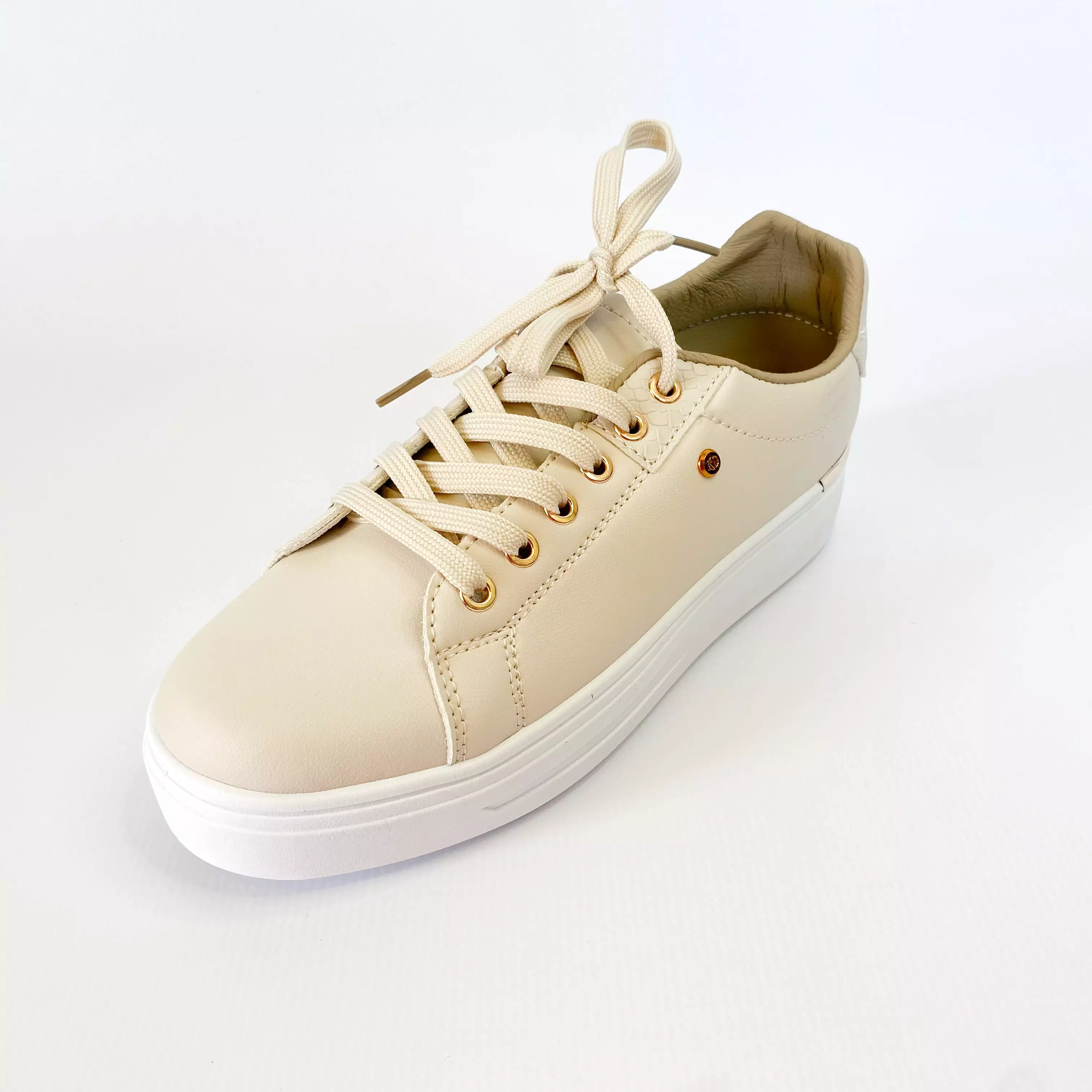 KG beige sneaker